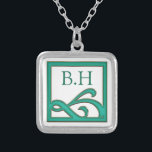 Art Deco Abstrakte Aquamarin Square Monogram Versilberte Kette<br><div class="desc">Minimalistische Kunstdekoration verziertes aquamarines quadratisches Design.</div>