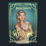 Art Deco Brautparty Foto Willkommen Türkis Poster<br><div class="desc">Mit diesem einzigartigen Art-Déco-Stil, einem von Gatsby inspirierten Design mit abstrakten geometrischen Ornamenten und Goldtypografie feiern Sie die Bräute. Ideal für ein Party zum Thema Roaring 20. Ein elegantes, stilvolles, ganzjährig geöffnetes Design, das sich perfekt für die anspruchsvolle Braut eignet, die etwas Anderes will als die üblichen femininen, blumigen, pastellfarbenen...</div>