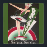Art Deco Broadway New York Uhr<br><div class="desc">5-Sterne-Uhr mit Vintagem, Art Deco, Broadway, New York Flapper Design in Schwarz, Weiß, Rot und Grün.</div>
