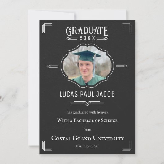 Art Deco Chalkboard Abschluss Ankündigung (Rückseite)