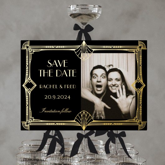 Art Deco Elegant Black Gold 20s Save the Date Folieneinladung