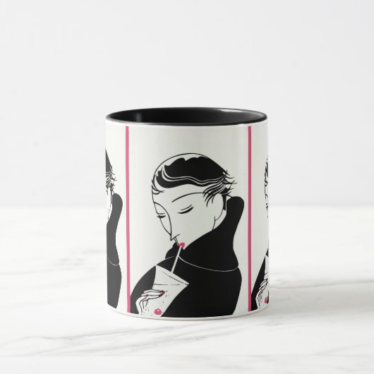 Art Deco Elegante: Vintage Frau mit Cocktail Tasse (Zentrum)