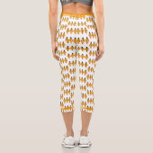 Art Deco-Element in Hellorange Capri Leggings (Rückseite)