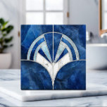 Art Deco Fan Muschel - Blauer und weißer Marmor Fliese<br><div class="desc">Art Deco Fan Muschel - Blauer und weißer Marmor</div>