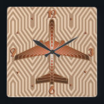 Art-Deco-Flugzeug, Bronze, Gold und Rostbraun Quadratische Wanduhr<br><div class="desc">Uhr in einem Art-Déco-inspiriert Konzept eines futuristischen Flugzeug,  in einem gestreiften,  seidigen Farbverlauf von Bronze / Rostbraun,  mit weichem Gold,  auf beige und braun,  Deko Hintergrund</div>