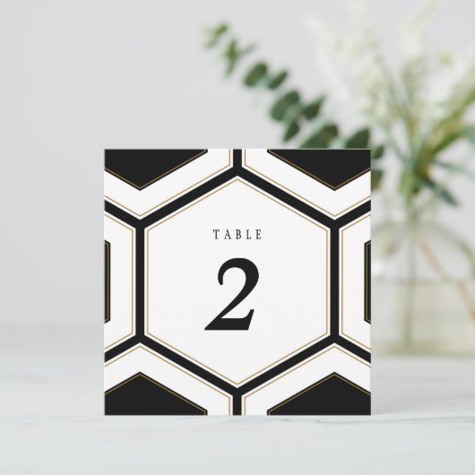 Art Deco Geometric Diamond Wedding Tischnummer (Stehend Vorderseite)