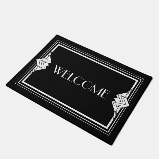 Art Deco Geometric Schwarz-weiß Welcome Doormat Fußmatte (Schrägansicht)