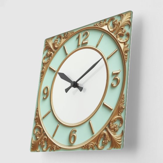 Art Deco Gold and Mint Quadratische Wanduhr (Winkel)