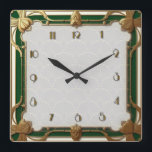 Art Deco Green Quadratische Wanduhr<br><div class="desc">Großartiges Uhrendesign. Du wirst es wie andere Liebe bekommen. Sie können dieses Design auch für andere Produkte verwenden,  die Sie mögen,  oder Ihren Text anpassen und hinzufügen. Folgen Sie mir für mehr. Vielen Dank. Ich wünsche Ihnen einen schönen Tag.</div>