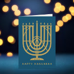 Art Deco Hanukkiah Menorah Happy Hanukkah Feiertagskarte<br><div class="desc">Wunschfreunde und Familie "Happy Hanukkah" mit diesem Deko inspiriert hanukkiah,  mit bearbeitbaren Farben sowohl der Menorah und der Hintergrund. Foto optional innen.</div>