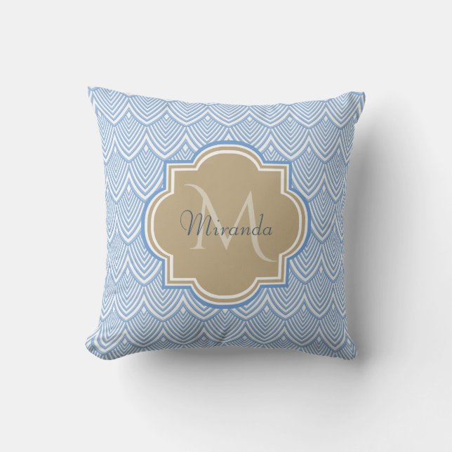Art Deco Light Blue Fish Scales Tan Monogram Name Kissen (Vorderseite)