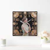 Art Deco Mädchen Quadratische Wanduhr (Zuhause)
