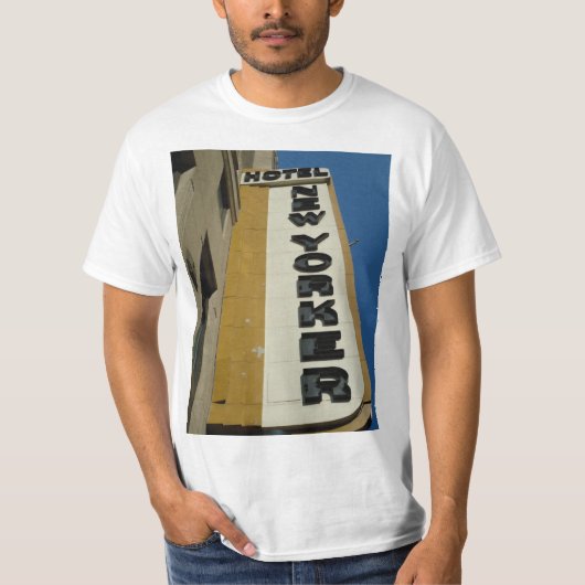 Art Deco Manhattan, New York, NY T-Shirt (Vorderseite)
