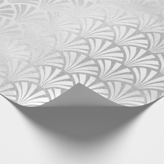 Art Deco Monochrom Silver Gray Scales Seashells Geschenkpapier (Ecke)