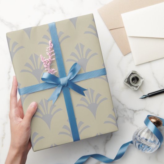 Art Deco Muster 02 - Spanisches Grau auf Off-White Geschenkpapier (Schenken)