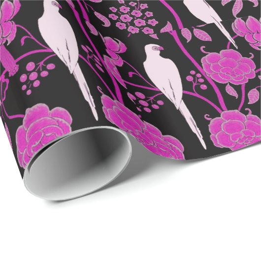 ART DECO PURPLE BLUMEN, WEISSE PARROTEN AUF SCHWAR GESCHENKPAPIER (Rolleneckpunkt)