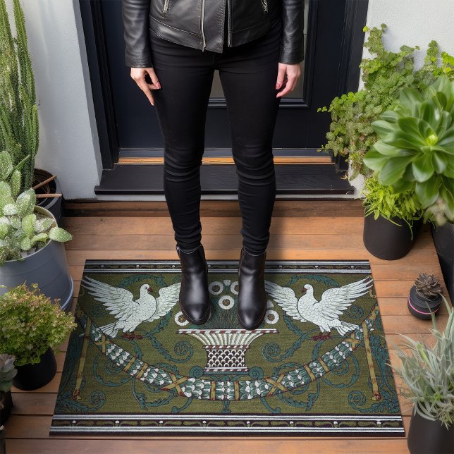 Art Deco Sage Green Doves von Walter Crane Fußmatte (Von Creator hochgeladen)