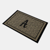 Art Deco Scallops Black Tan Custom Monogram Design Fußmatte (Schrägansicht)
