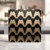 Art Deco Schwarz und Gold Scallop Muster Fliese