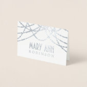 Art Deco Sitzende Platzkarte Silver String Lights Folienkarte (Vorderseite)