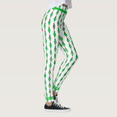 Art Deko Element in grünen Leggings (Rechts)