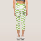Art Deko Element in hellgrünen Capri Leggings (Rückseite)