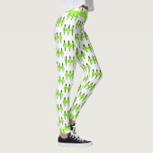 Art Deko Element in hellgrünen Leggings (Rechts)