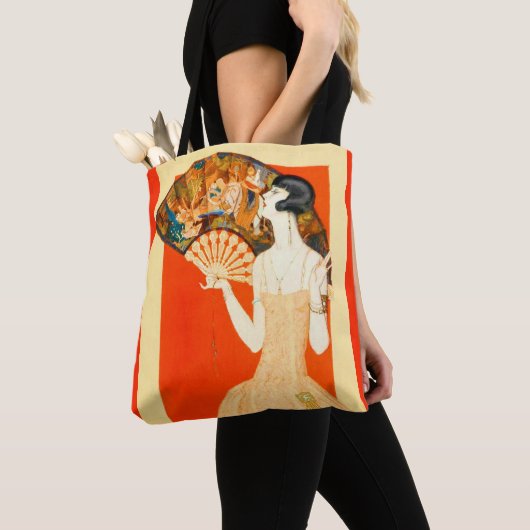 Art Deko Lady mit Ventilator Tasche (Von Nahem)