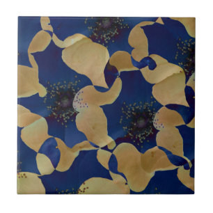 Art des Blumenmusters in Beige und Blau/Blume Fliese