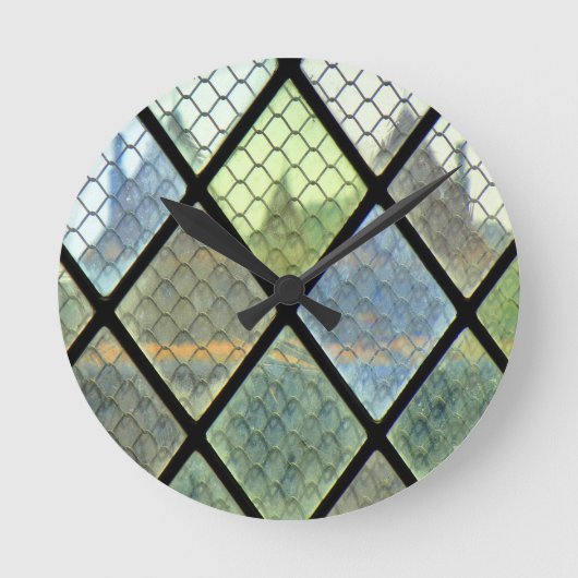 Art des Fensters Runde Wanduhr (Vorderseite)
