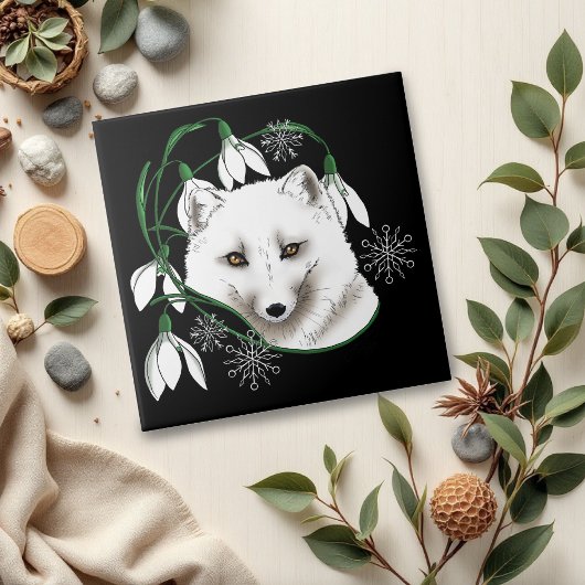 Art Nouveau Arctic White Fox Fliese