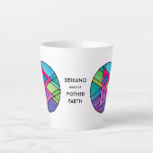 Art Nouveau Berkano Rune Latte Tasse - Mutter Erde (Vorderseite)