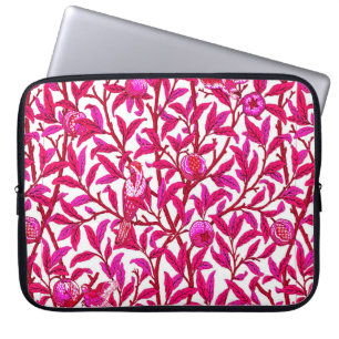 Art Nouveau Bird and Pomegranate, Fuchsia Pink Laptopschutzhülle