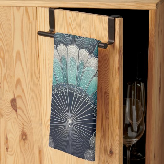 Art Nouveau Blue und Silver Fans Geschirrtuch (Drittel gefaltet)