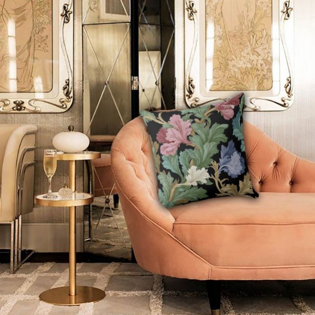 Art Nouveau Garden Muse Design Kissen (Von Creator hochgeladen)