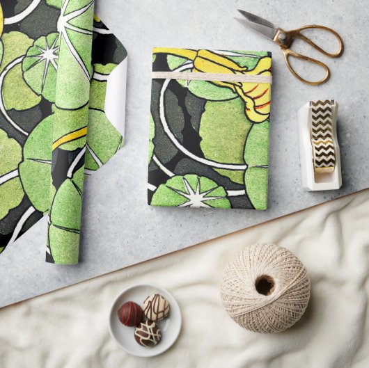 Art Nouveau Golden Yellow Nasturtium Muster Geschenkpapier (Kunsthandwerk)