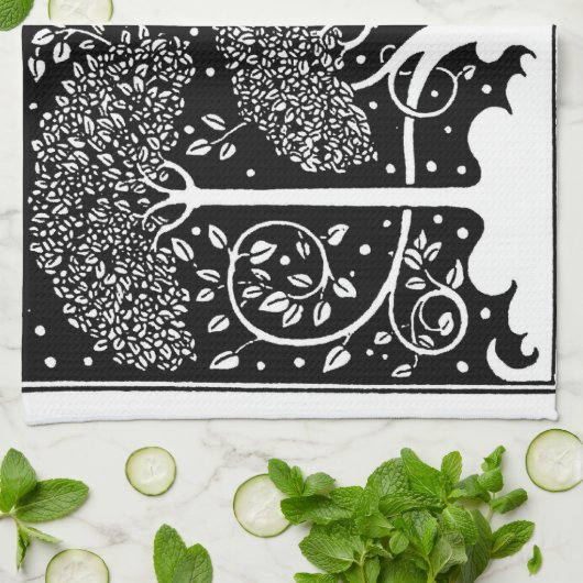 Art Nouveau Tree Beardsley Muster Handtuch (Gefaltet)