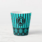 Artdeco-Blume im Retro-Stil mit Monogramm Milchtasse (Vorderseite)