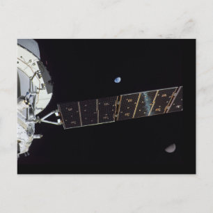 Artemis I Zwischen Erde und Mond Postkarte
