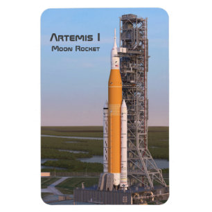Artemis One Moon Rocket auf Pad Magnet