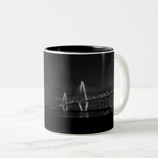 Arthur Ravenel Night Pano Grayscale Tasse (VorderseiteRechts)