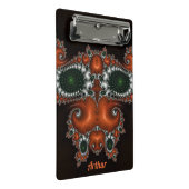 ARTHUR ~ Schwarz, Rot, Grün und Weiß Mini Klemmbrett (Schrägansicht)