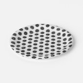 Artisan Polka Dots Schwarz-weiß Chic Hand gezogen Pappteller (Schrägansicht)