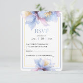 Artistic Pastel Botanical Florals Wedding RSVP Karte (Stehend Vorderseite)