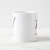 Arts Mit Monogramm Burgund Letter M White Jumbo-Tasse (Vorderseite)
