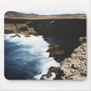 Aruba Ozean stürzt auf die Felsen Mousepad