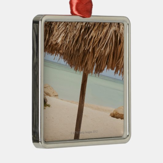Aruba, palapa auf Strand Silbernes Ornament (Rechts)