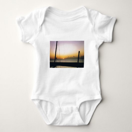 Aruba Sunset Baby Strampler (Vorderseite)