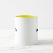 ARZT Est. Jahr Tasse (Zentrum)
