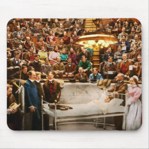 Ärztin - Chirurg - Praxis macht perfekt 1900 Mousepad